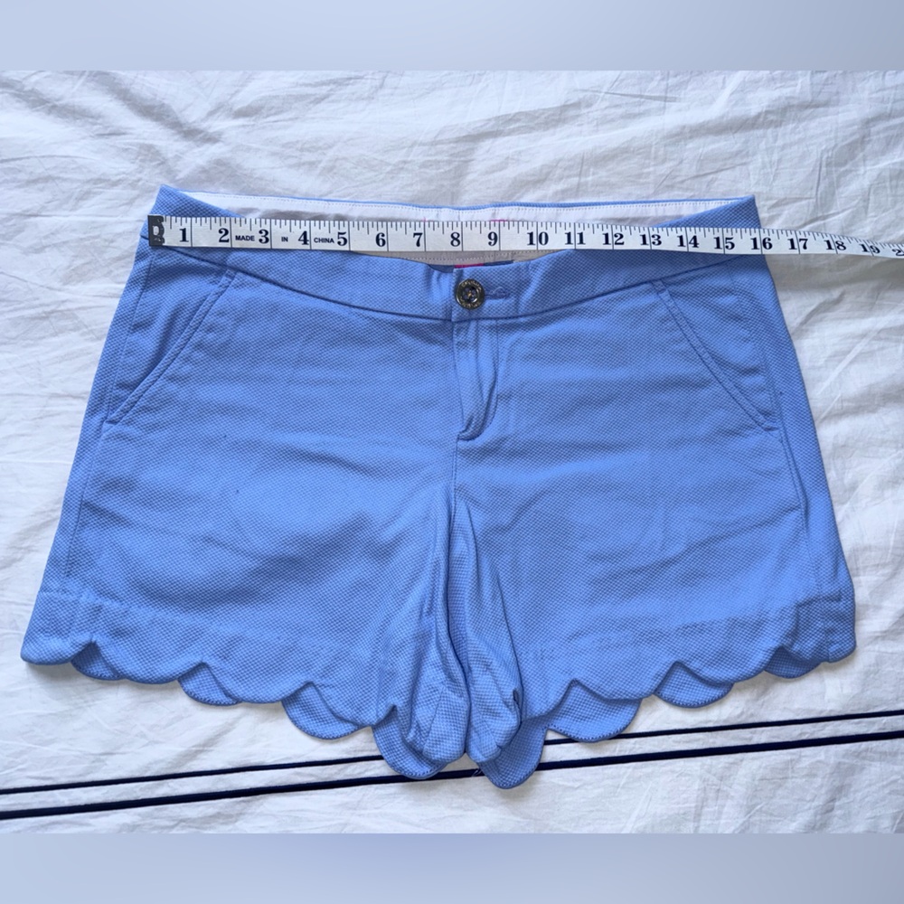 Lilly Pulitzer Periwinkle Scallop-Hem Women's Shorts - Picture 3 of 6